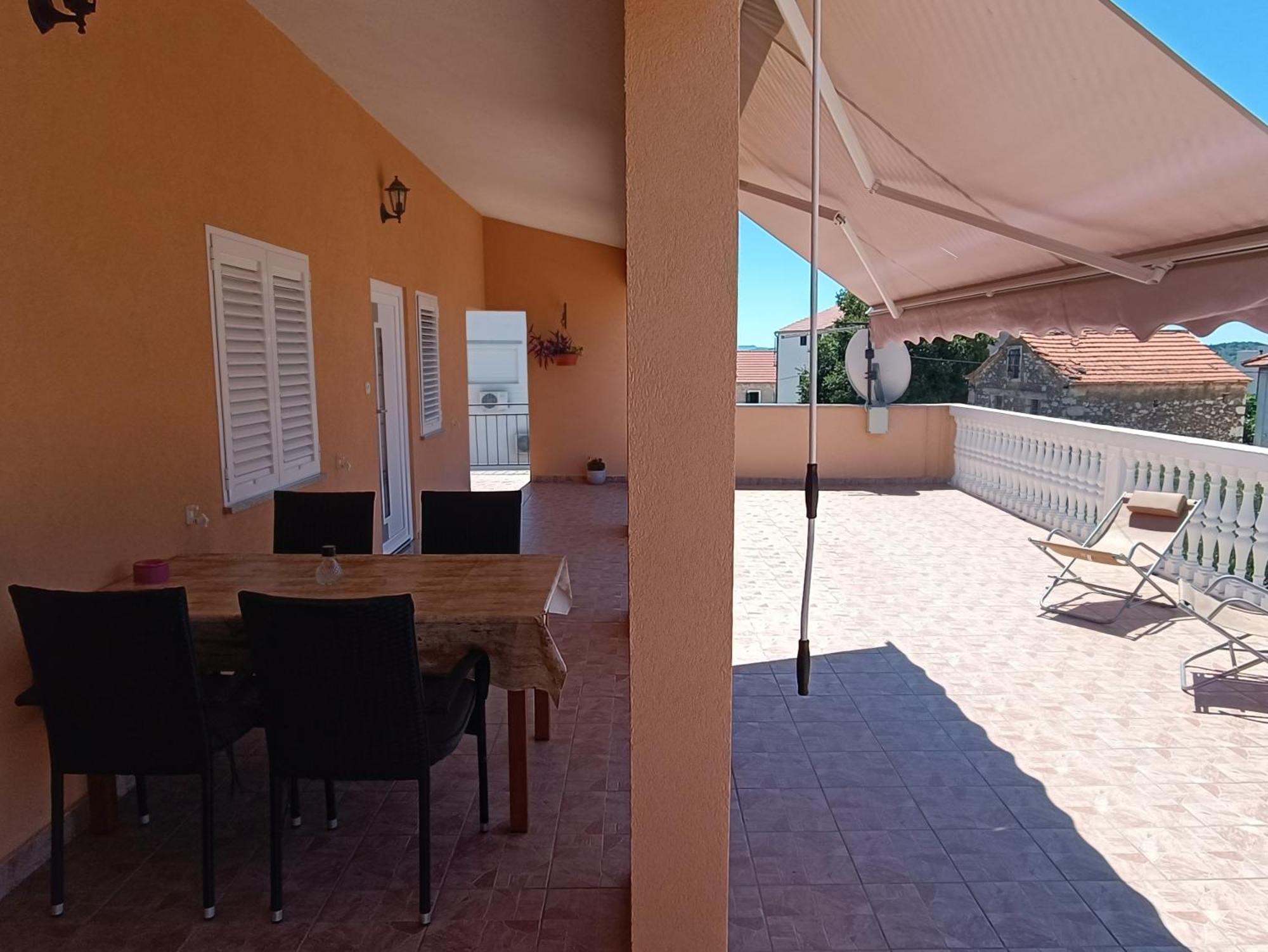 Apartmani Sprljan Vodice Exterior foto